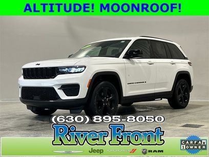 Used 2023 Jeep Grand Cherokee Altitude