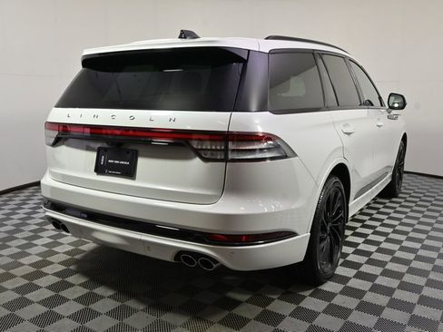 New 2026 Lincoln Aviator Reserve image 6