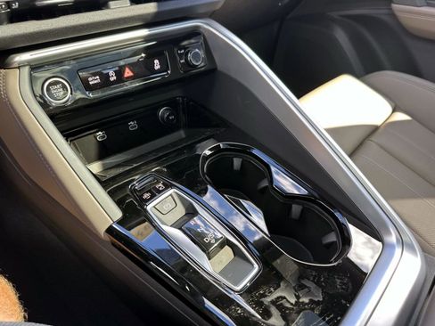 New 2025 Audi Q5 Premium Plus image 26