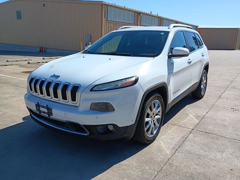 Used 2014 Jeep Cherokee Limited w/ Technology Group image 8