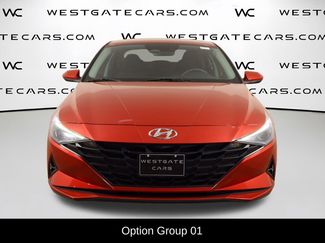 Used 2021 Hyundai Elantra SE video 2
