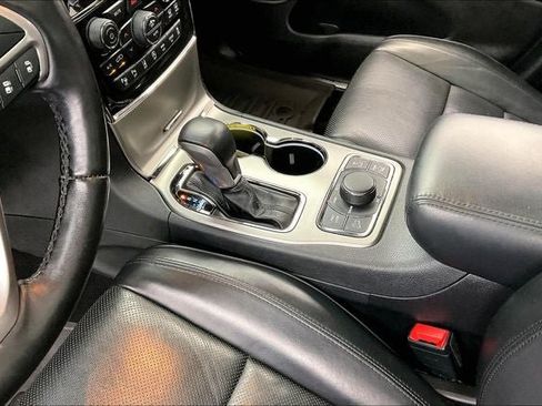 Used 2021 Jeep Grand Cherokee High Altitude AWD/4WD image 16
