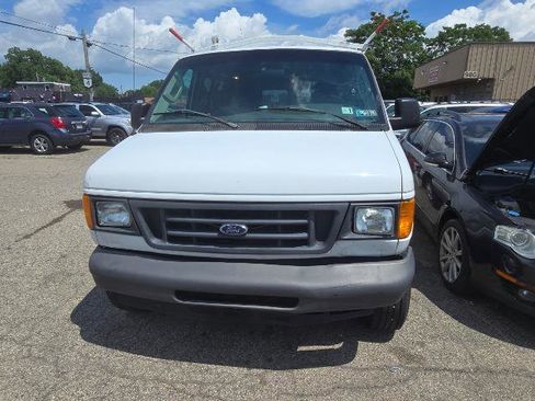 Used 2007 Ford E-250 and Econoline 250 RWD image 1
