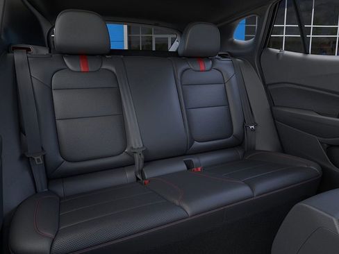 New 2026 Chevrolet Trax RS w/ Driver Confidence Package FWD image 18
