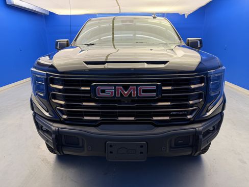 Used 2023 GMC Sierra 1500 AT4X AWD/4WD image 3