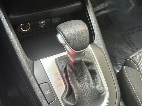 Used 2024 Kia Forte LXS image 21