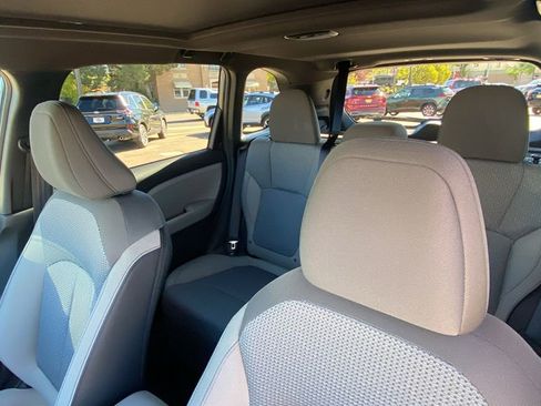 Used 2025 Subaru Forester Premium image 20