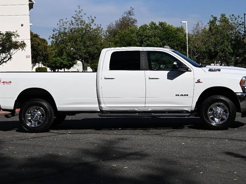 Used 2022 RAM 2500 Big Horn AWD/4WD image 10