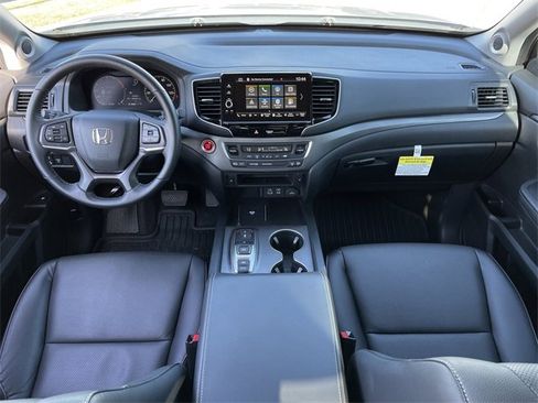 Used 2025 Honda Ridgeline RTL image 9