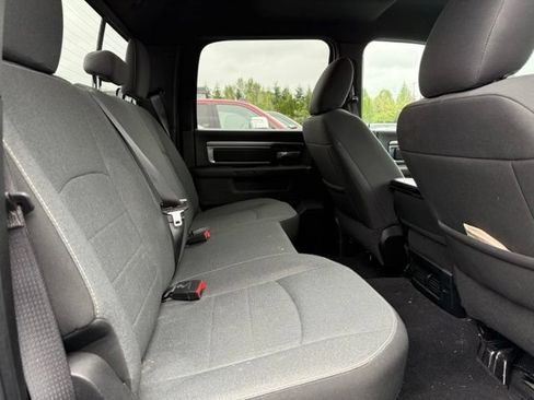 Used 2022 RAM 1500 Warlock AWD/4WD image 12