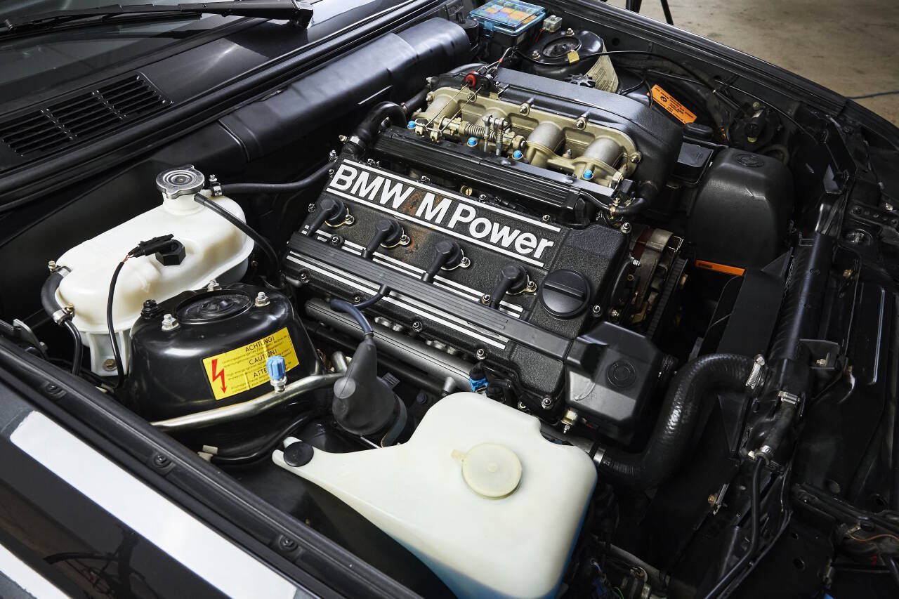 Used 1988 BMW M3 Coupe RWD image 97