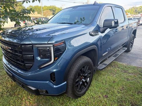 Used 2026 GMC Sierra 1500 Elevation w/ Elevation Premium Package AWD/4WD image 1