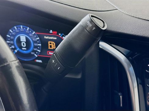 Used 2019 Cadillac Escalade Luxury image 20