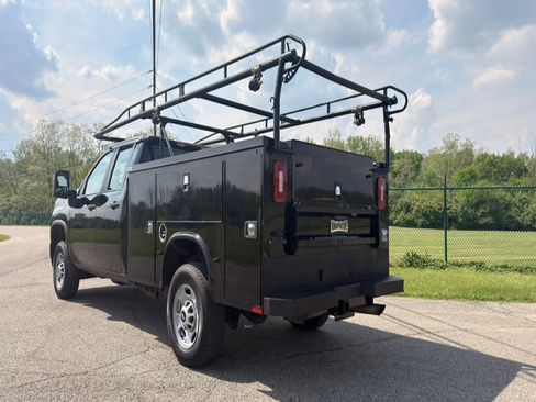 Used 2021 Chevrolet Silverado 2500 W/T w/ WT Fleet Convenience Package AWD/4WD image 3