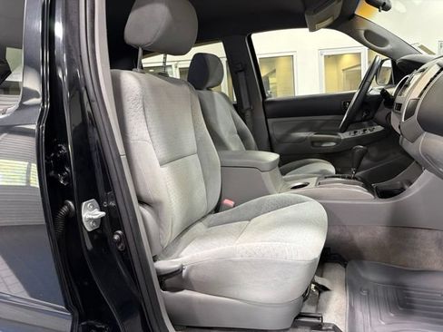 Used 2006 Toyota Tacoma PreRunner w/ SR5 Pkg #2 RWD image 14