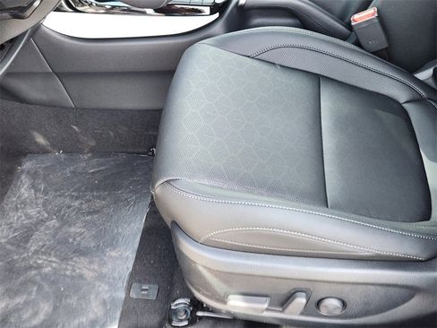 New 2026 Kia Seltos EX image 8