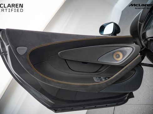 Used 2019 McLaren 570S Base image 34