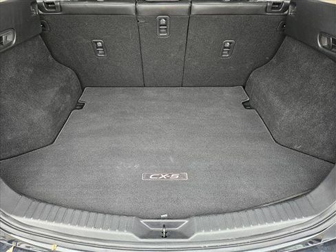 Used 2021 MAZDA CX-5 Touring FWD image 6