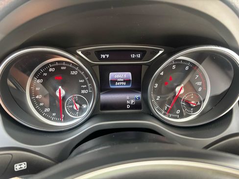 Used 2018 Mercedes-Benz CLA 250 image 13