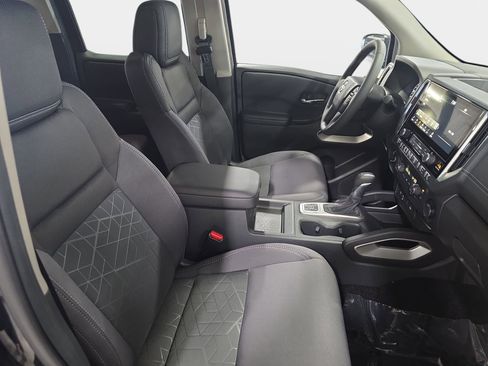 New 2026 Nissan Frontier SV w/ All-Weather Content Package AWD/4WD image 10