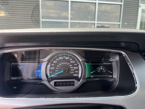 Used 2018 Ford Taurus SHO w/ Driver Assist Package AWD/4WD image 14