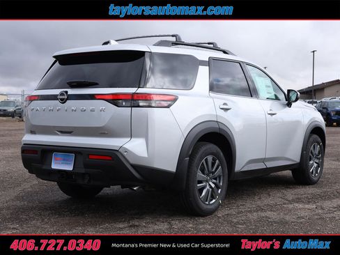 New 2025 Nissan Pathfinder SV w/ SV Premium Package image 4