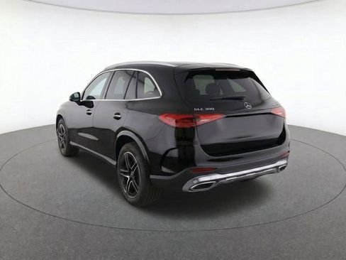 Used 2023 Mercedes-Benz GLC 300 4MATIC image 7