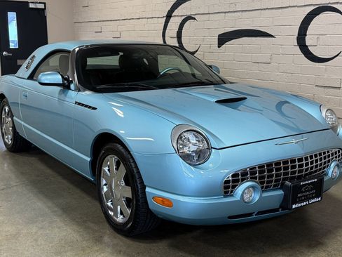 Used 2002 Ford Thunderbird image 20