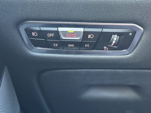 Used 2020 BMW X5 sDrive40i w/ M Sport Package RWD image 31