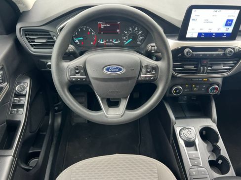 Used 2022 Ford Escape SE image 14