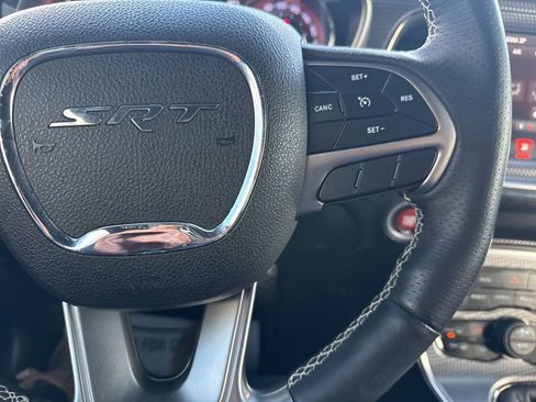 Used 2018 Dodge Challenger SRT Hellcat image 29