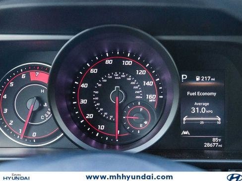 Certified 2023 Hyundai Elantra SEL FWD image 23