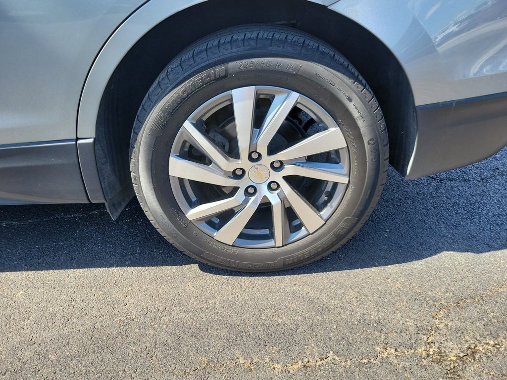 Certified 2023 Chevrolet Equinox LT FWD image 32