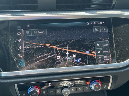 Used 2019 Audi Q3 2.0T Premium Plus w/ Premium Plus Package AWD/4WD image 25