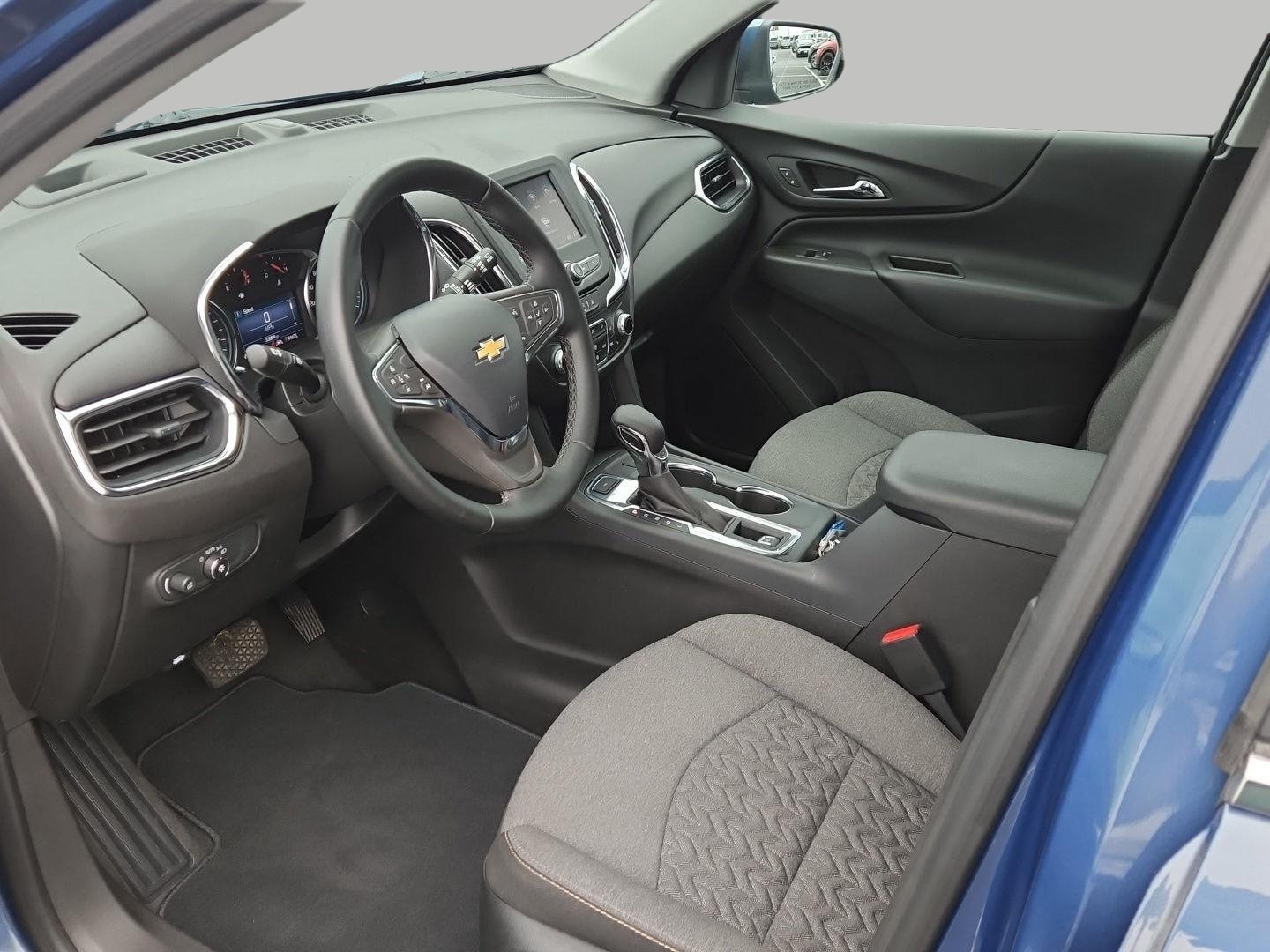 Certified 2024 Chevrolet Equinox LT AWD/4WD image 14