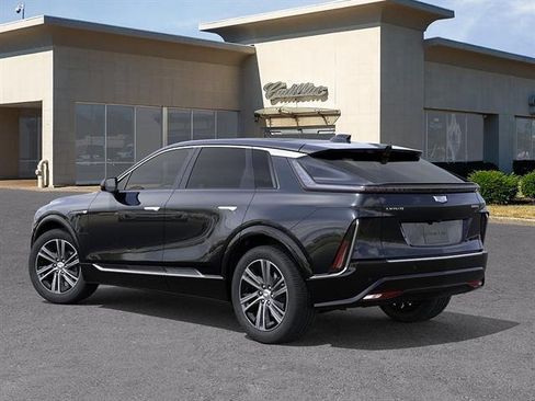 New 2026 Cadillac Lyriq Premium Luxury w/ LPO, Floor Liner Package AWD/4WD image 3