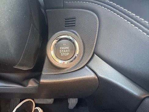 New 2025 Subaru Outback Premium image 19