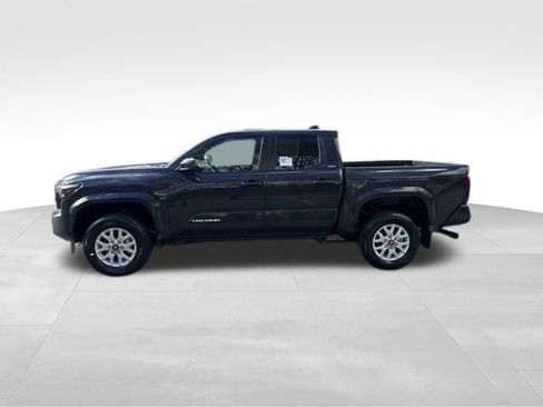 New 2026 Toyota Tacoma SR5 image 2