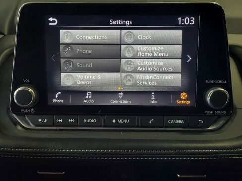 Used 2024 Nissan Rogue SV FWD image 25