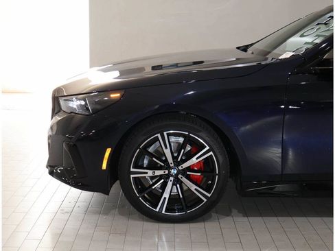 New 2027 BMW 530i xDrive AWD/4WD image 4