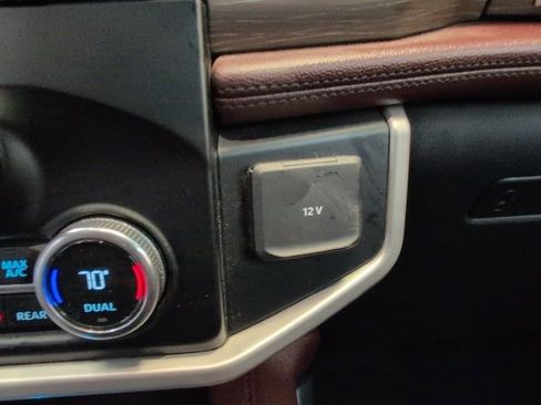 Certified 2024 Ford Expedition Limited image 23