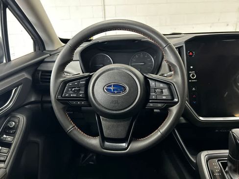 Used 2024 Subaru Crosstrek 2.5i Limited w/ Crosstrek Mirror Package AWD/4WD image 16
