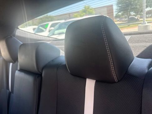 Used 2025 Toyota Camry SE FWD image 8