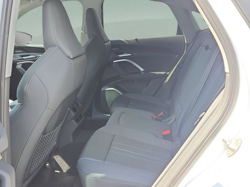 New 2025 Audi Q5 Premium Plus image 34