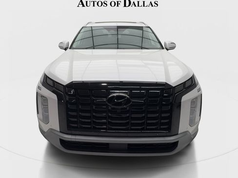 Used 2024 Hyundai Palisade Limited FWD image 3
