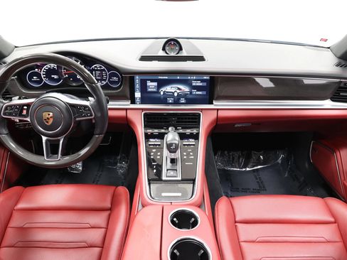 Used 2018 Porsche Panamera 4S Executive w/ Carbon Fiber Interior Package AWD/4WD image 45
