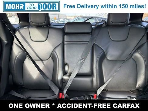 Used 2019 Jeep Cherokee Limited image 29