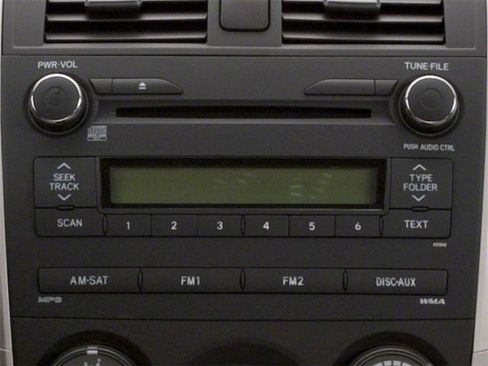 Used 2010 Toyota Corolla LE image 10