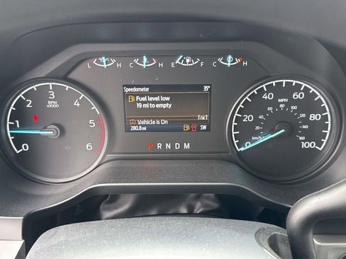 New 2025 Ford F450 XL w/ XL Chrome Package image 20