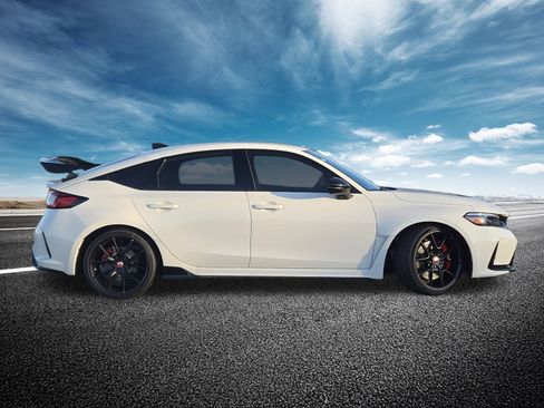 New 2025 Honda Civic Type R image 23